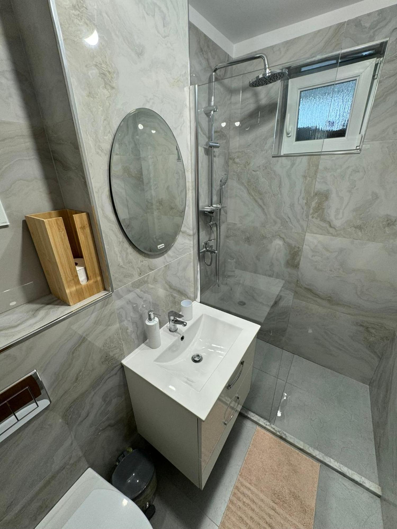 Apartament Central Ramnicu Valcea Luaran gambar